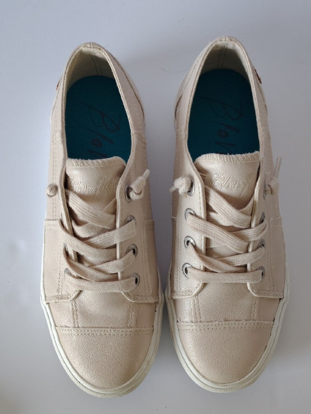 Blowfish Casual Women's 8 Beige Sneakers - Low Top Comfort - Picture 8 of 8